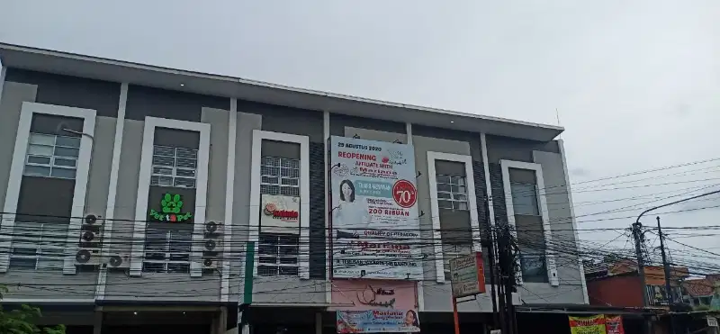 Dijual Cepat Ruko Bagus kokoh LUX Mainroad Antapani
Bandung