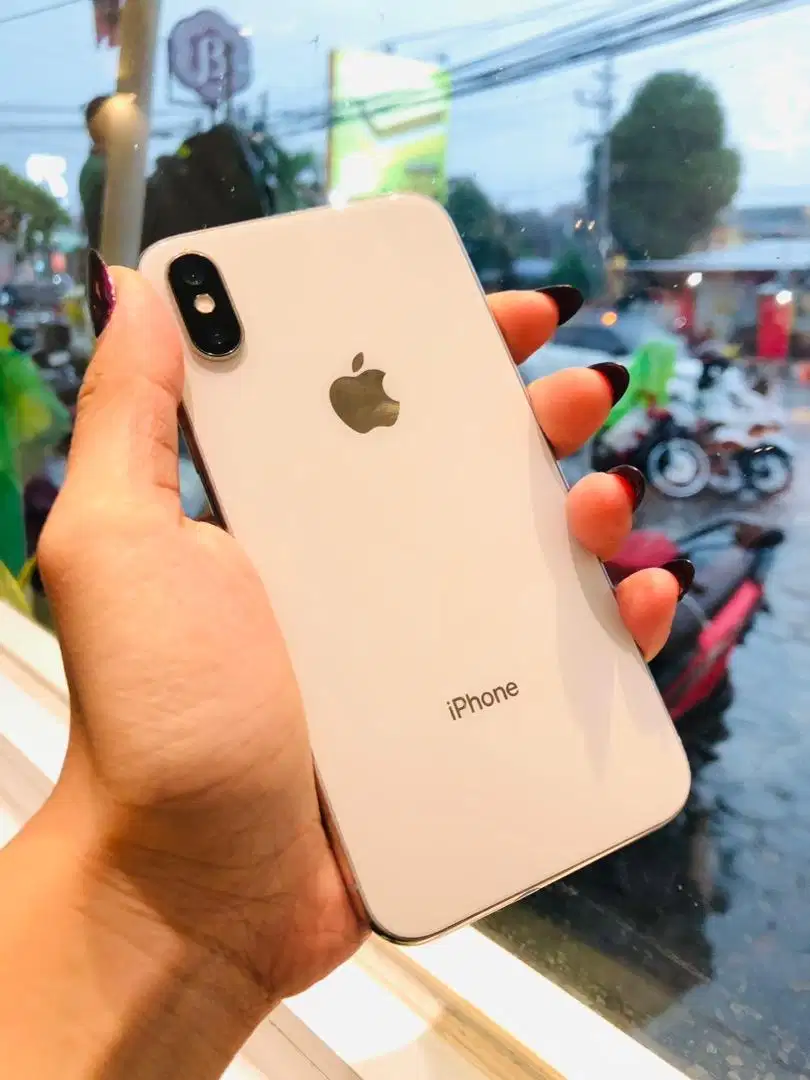 IPHONE X 64 GB IBOX