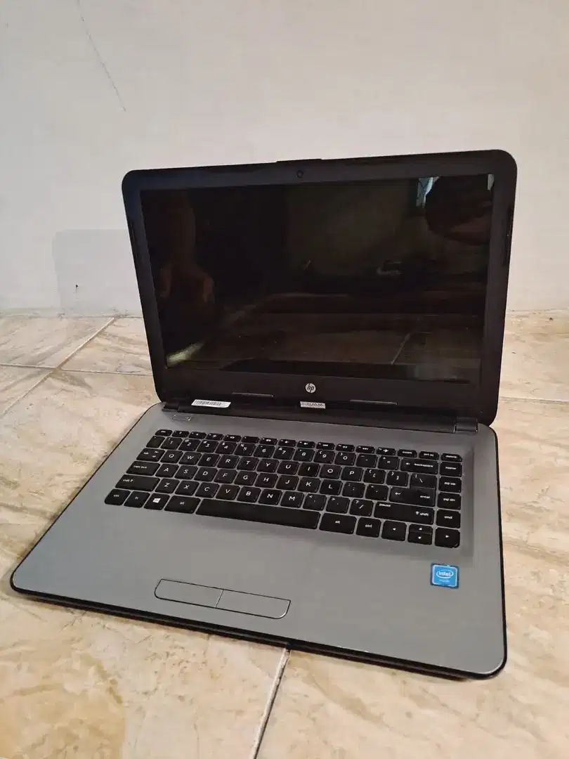 Laptop merk HP ram 8 gb