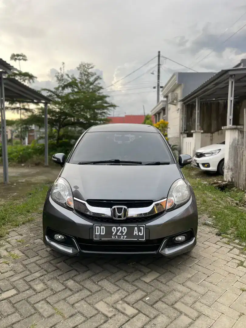 Honda Mobilio E