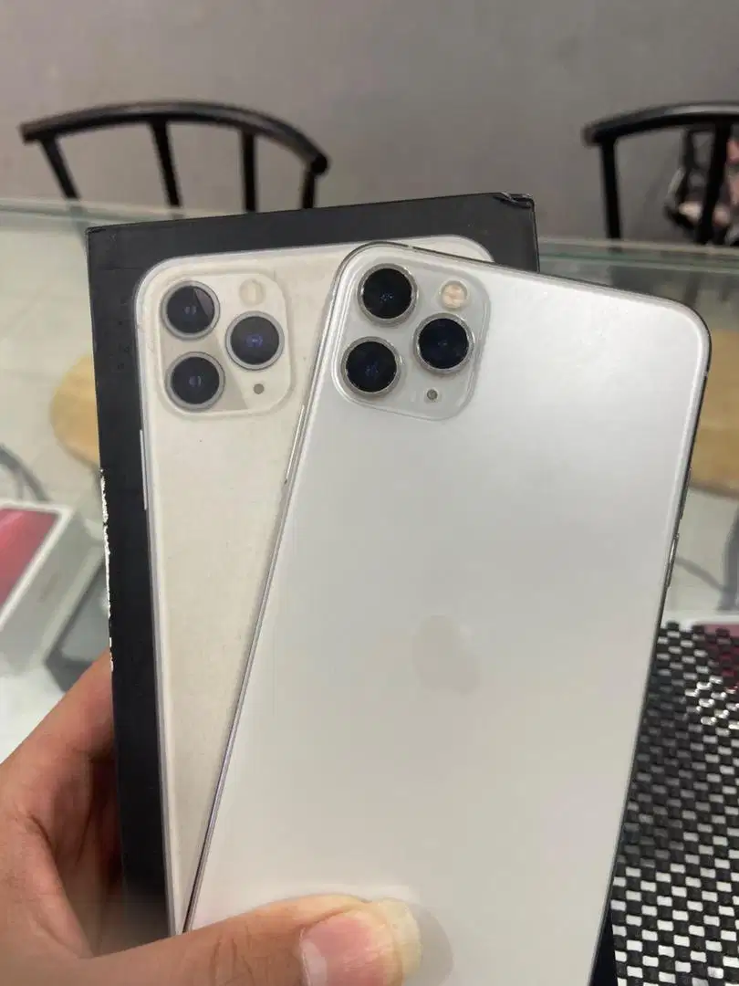 Ready iphone 11 pro max 64 gb permanen