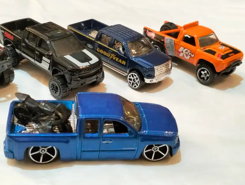 Hot Wheels Truck Collection 6 pcs