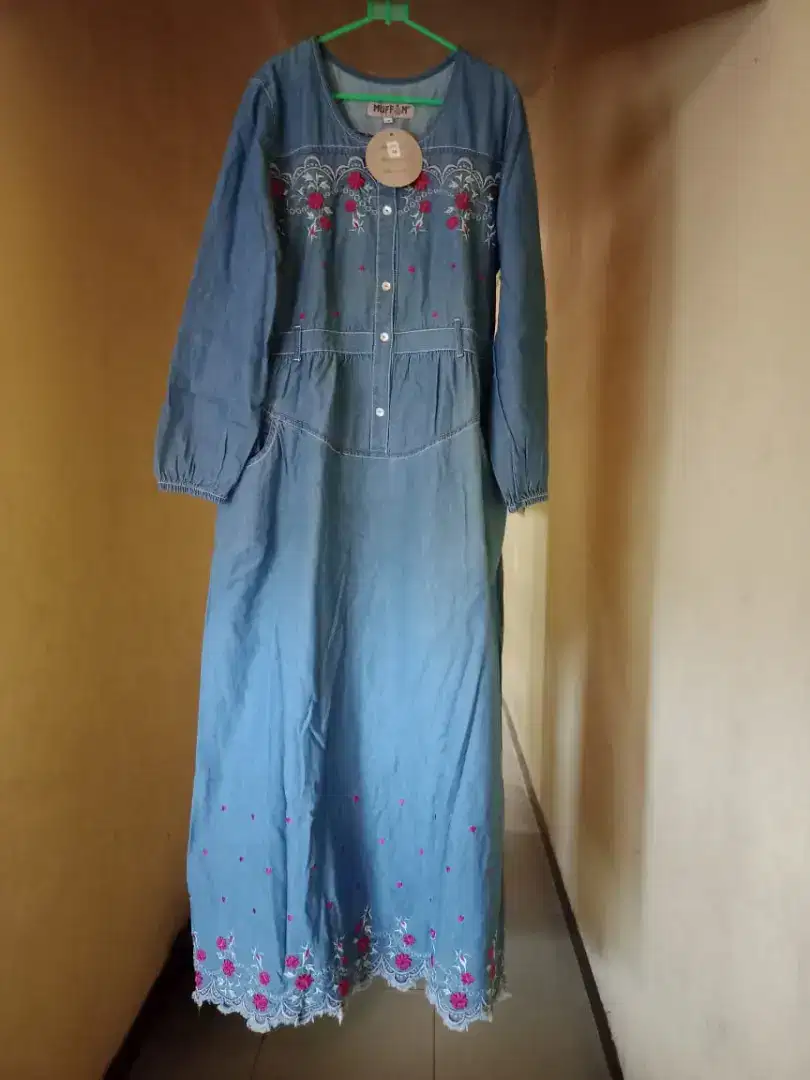 Gamis jeans bordiran bunga