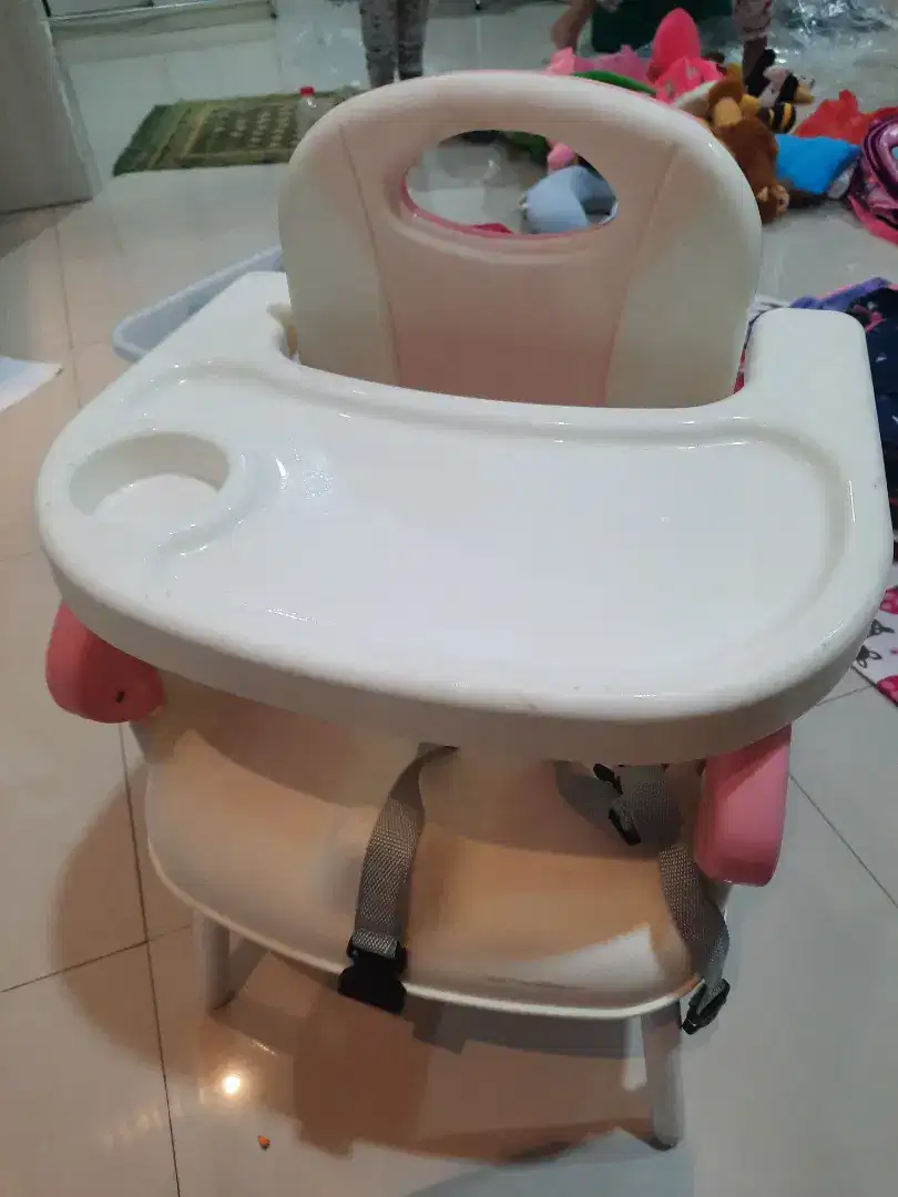 Dijual kursi makan anak