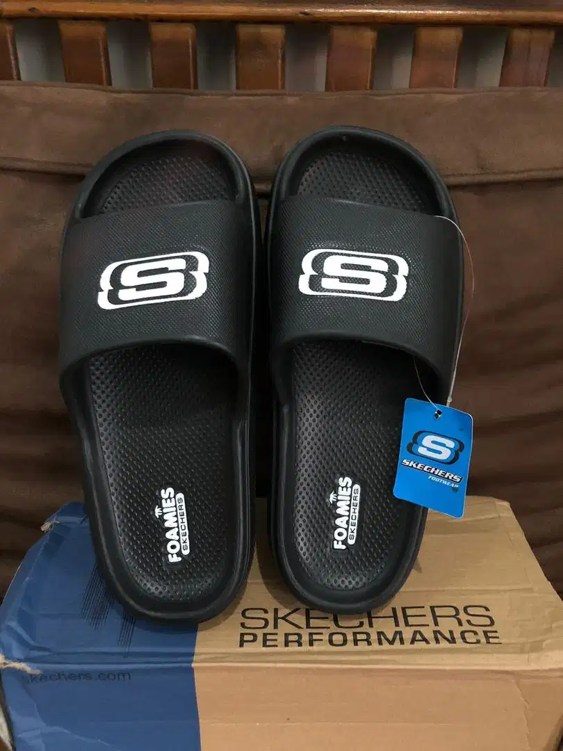 Sandal Sk3ch3r Size 40