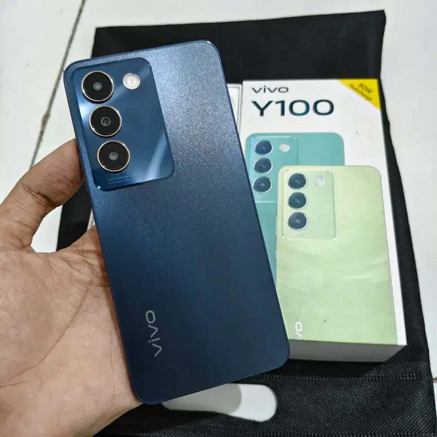 Vivo Y100 8/256