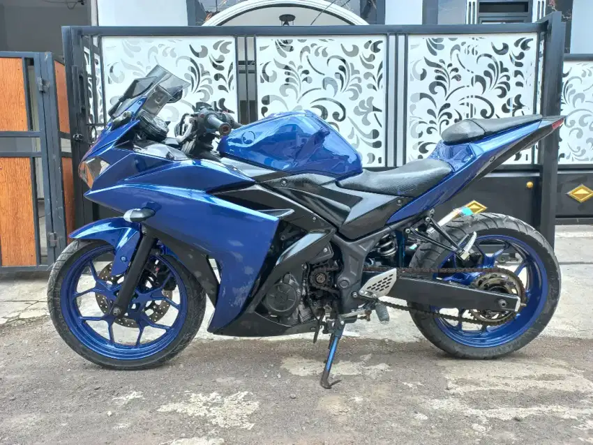 Yamaha R25 Special istimewa