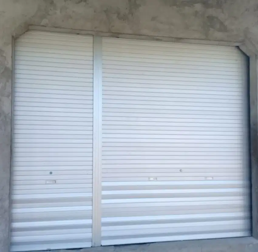 Pintu rolling door