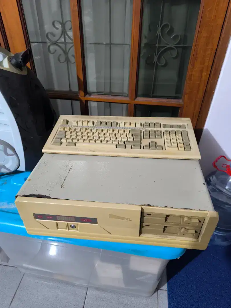 Komputer Antik PC XT