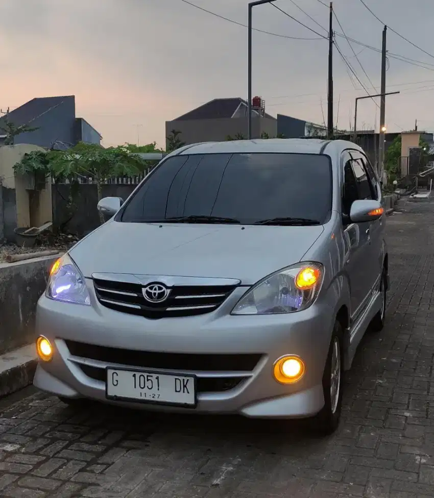 Avanza S 2009 AT