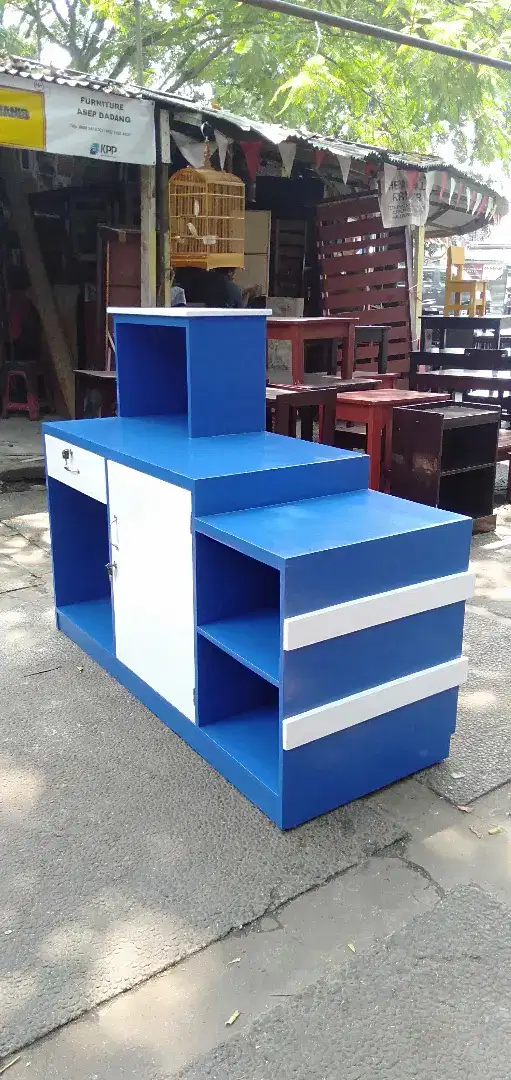 Meja kasir loundry