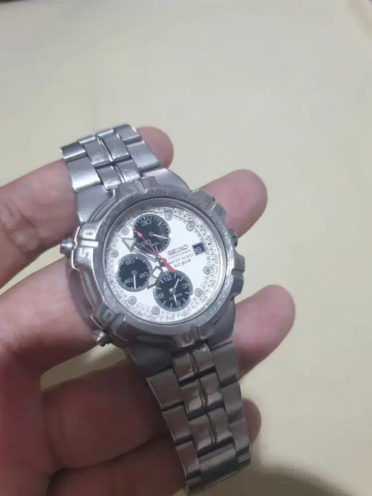 Jam tangan pria seiko crono