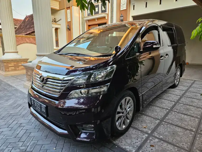 VellFire 2.4 Z Premium Sound Matic Th.2010/2011 Bln.2 Km 74 Rb Asli