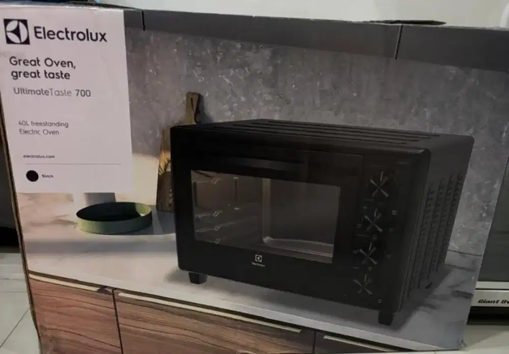 New Oven Electrolux 40L