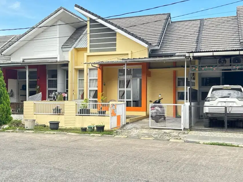 DISEWAKAN/DIKONTRAKKAN RUMAH SIAP HUNI DI PAMULANG CENDANA RESIDENCE