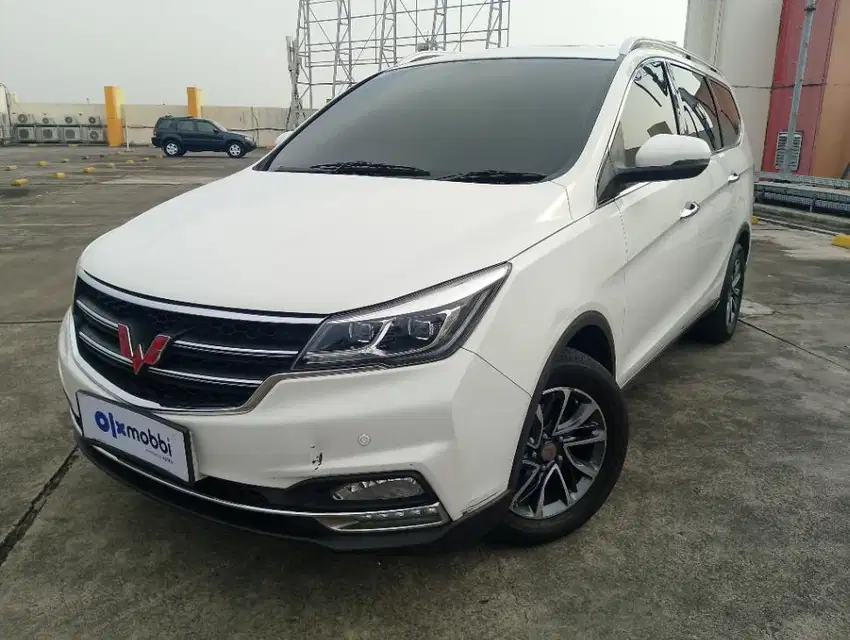 DP RENDAH - Wuling Cortez 1.8 L Lux i-AMT Bensin-AT 2018 BZT