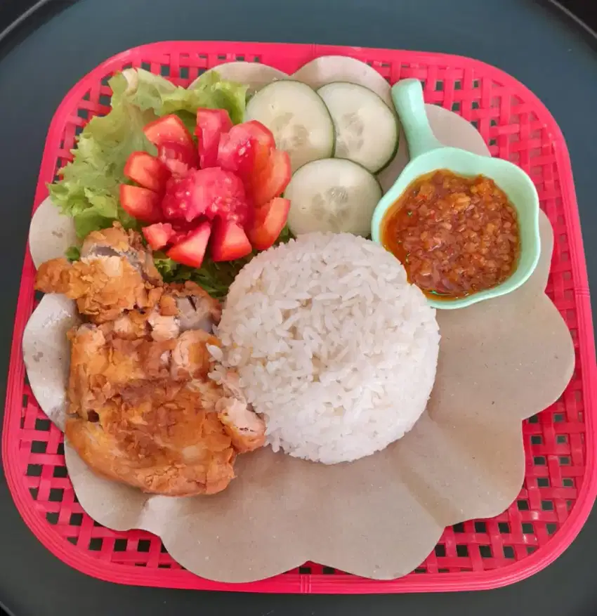 Nasi ayam geprek by cafe symi