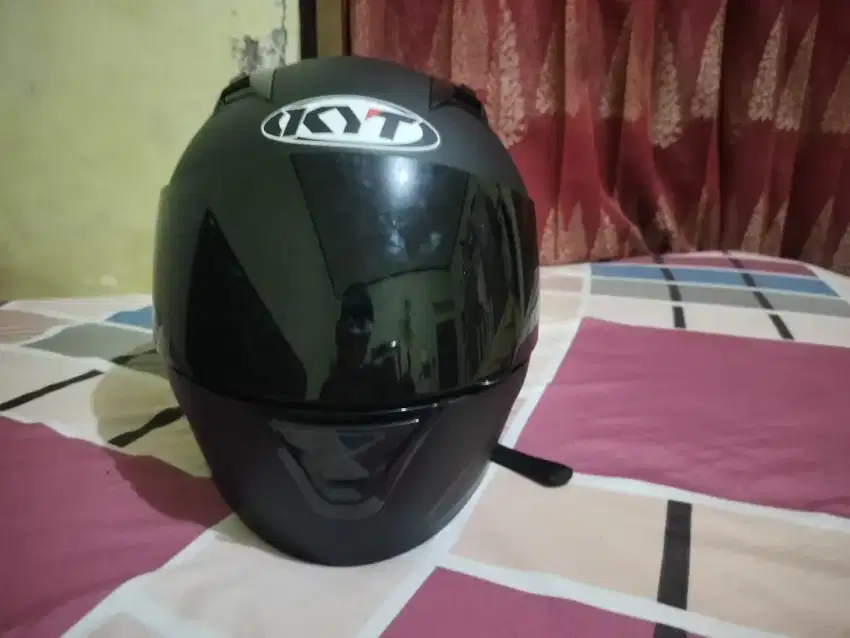 Helm Kyt r10 hitam doff