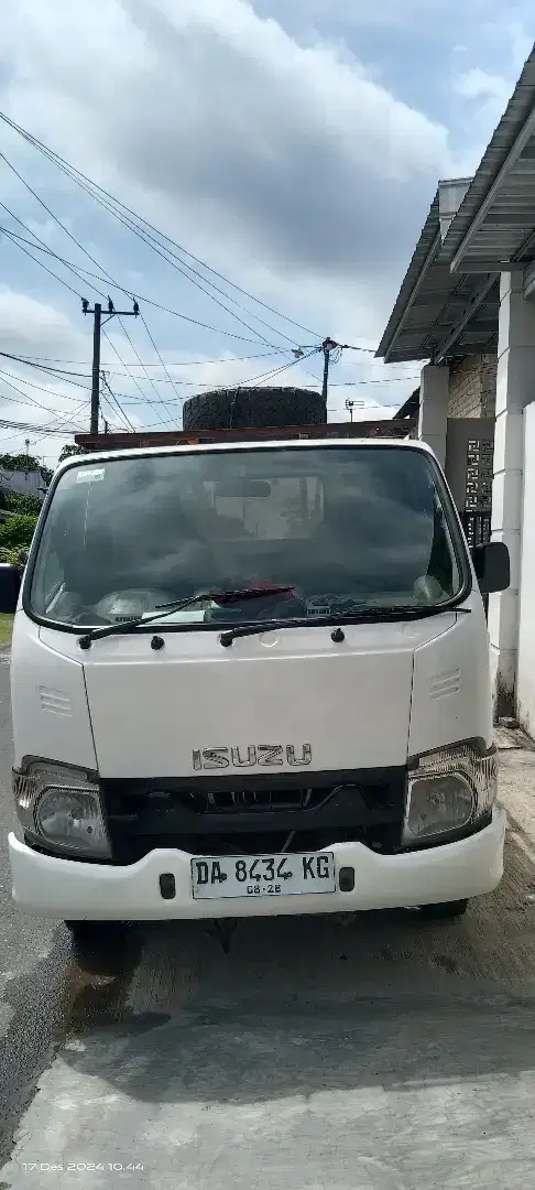 Jual murah Isuzu Traga nyaman siap pakai