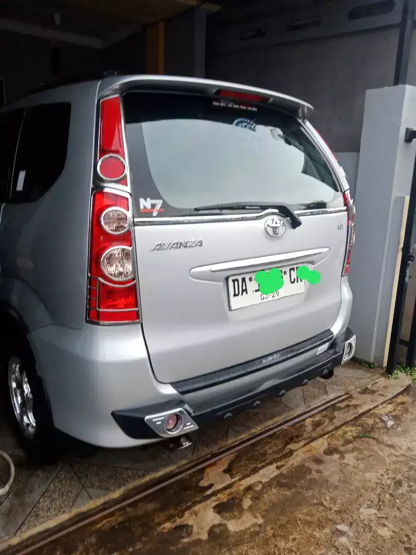 Avanza 2011 type G pribadi