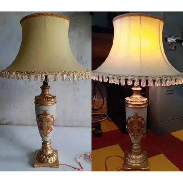 Vintage lampu design Italy dari keramik bermotifkan bunga era 50an