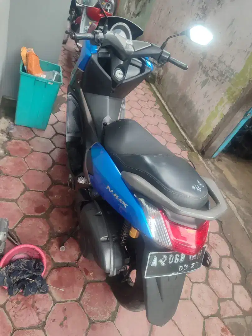 Yamaha Nmax 2DP-R AT Biru