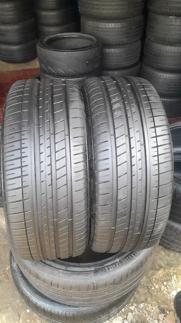 Ban copotan mercy Mechlin pilot sport3 ZP RFT 245/35 R20 90% 2022. 2pc