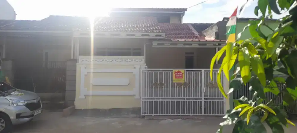 Disewakan rumah dalam komplek