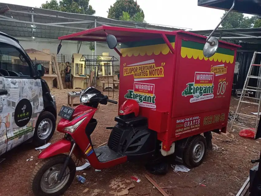 Custom Unik Model Viar Roda Tiga Mini Food Truck Untuk Usaha Anda