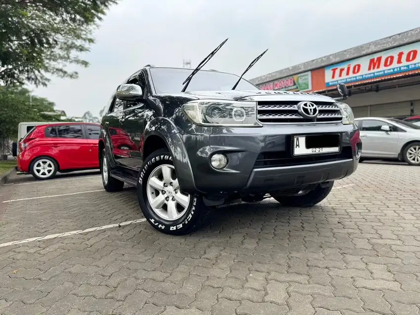 Toyota Fortuner 2.5 G AT 2011 Diesel