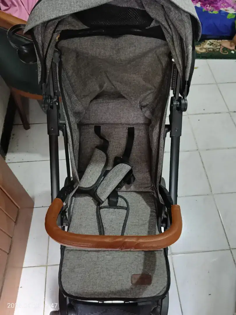 STROLLER MERK ESMIO BABYDOES