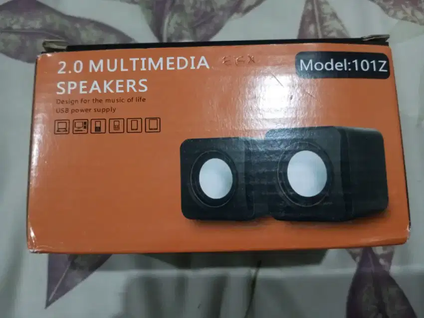 SPEAKER UNTUK KOMPUTER DAN NOTEBOOK 2.0 MULTIMEDIA MODEL 101Z