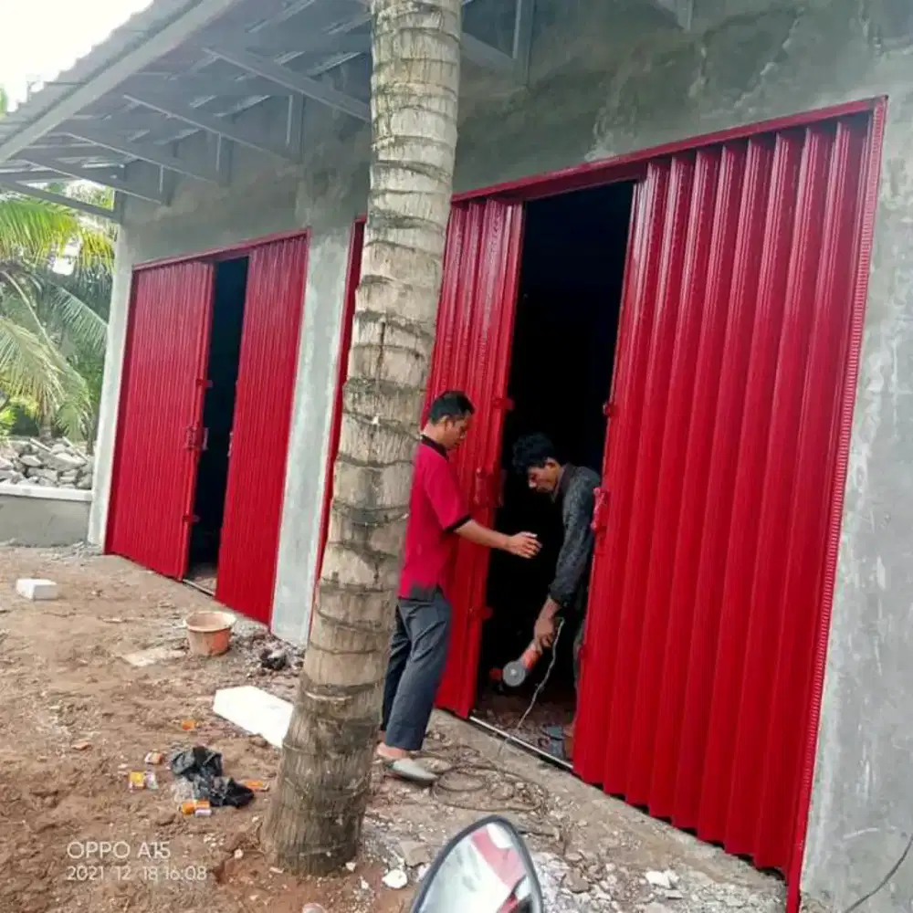 Rolling door dan folding gate