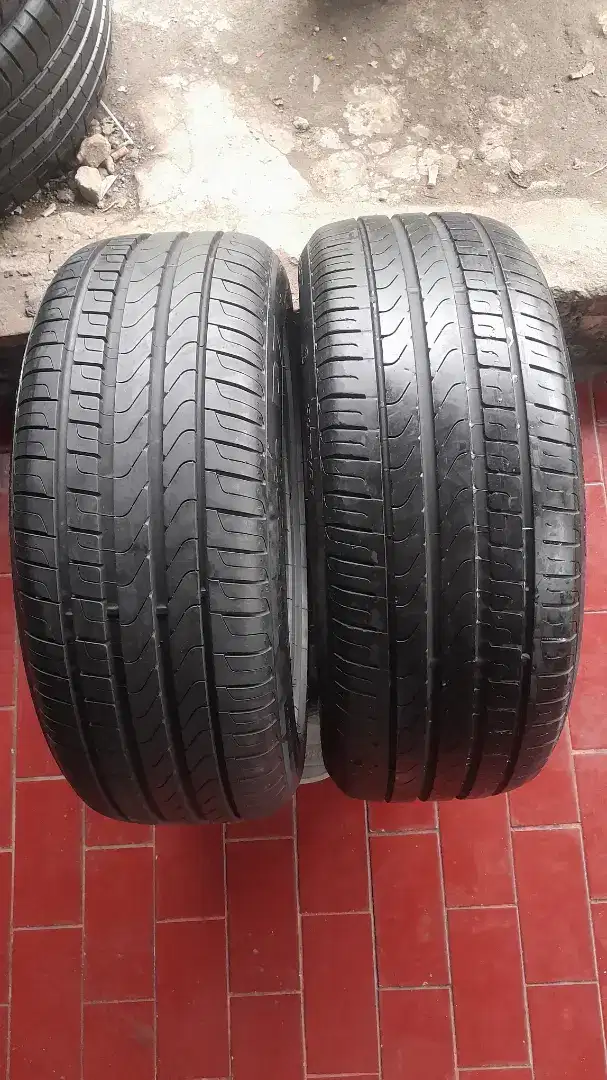 Ban copotan Mercy Pirreli cinturato P7 RFT 225/50 R17 90%..2pcs