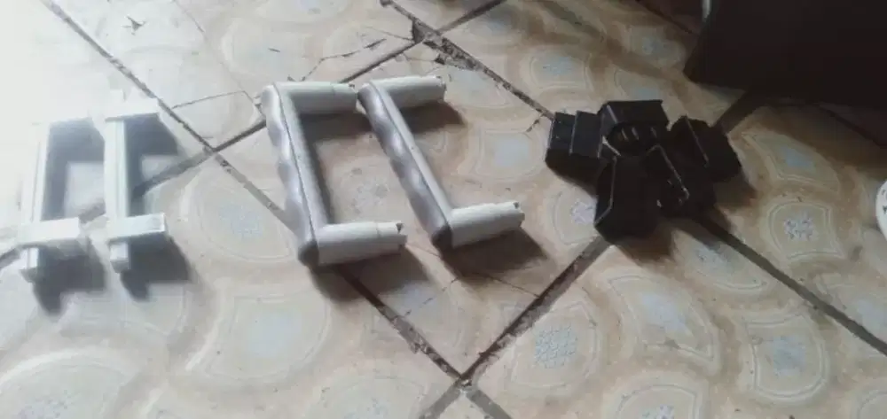 Slhkn plh slh 1 dr sepsg gagang pintu serba guna atau sblh2 nya murah