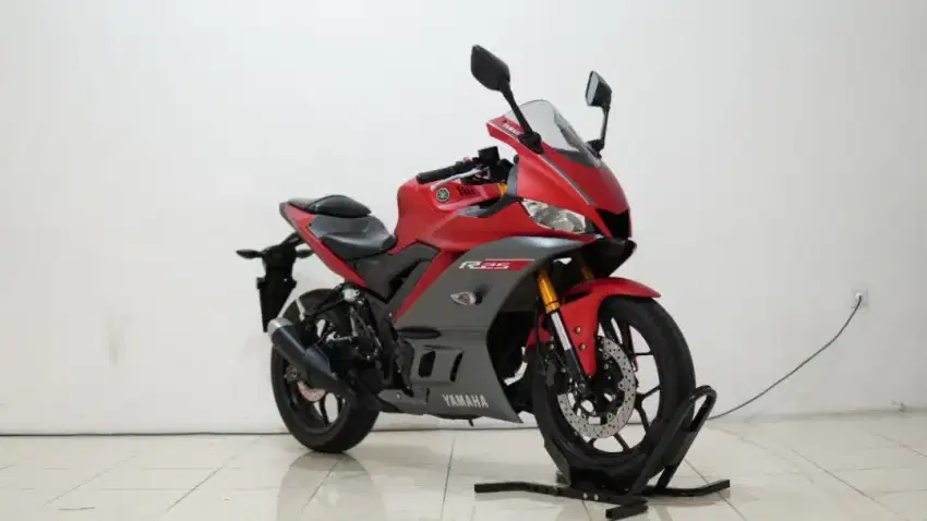 YAMAHA R25 TAHUN 2019