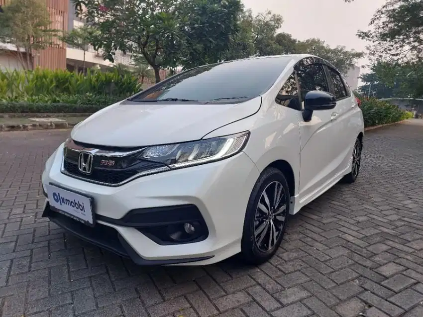 [OLXmobbi] Honda Jazz 1.5 RS Bensin-AT 2018 627