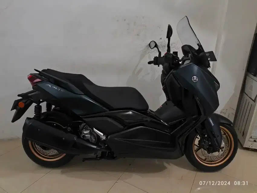 Xmax new hijau doff 2023 AD boyolali like new