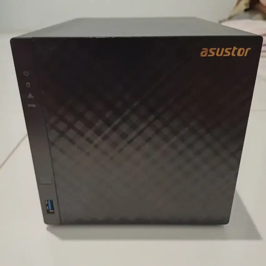 ASUSTOR NAS AS3104T 4 bay