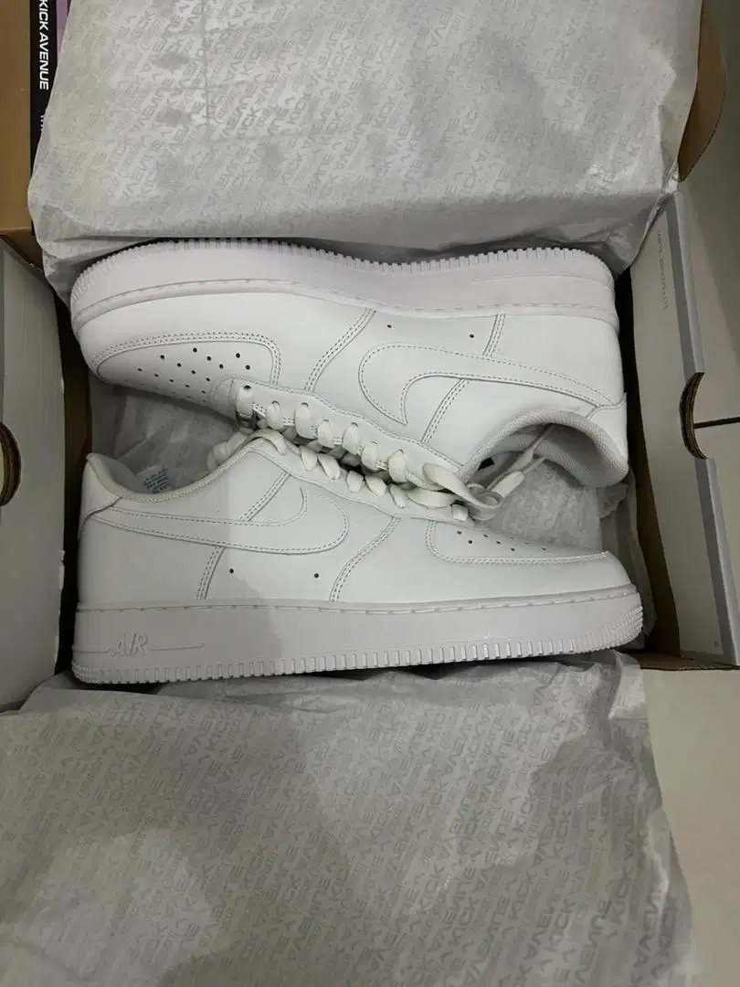 Nike Air Force 1 Triple White Original