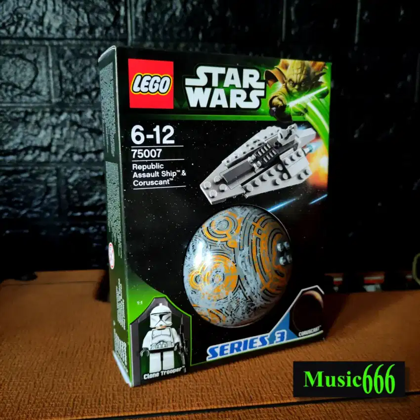 LEGO STAR WARS 75007 Republic Assault Ship & Coruscant original