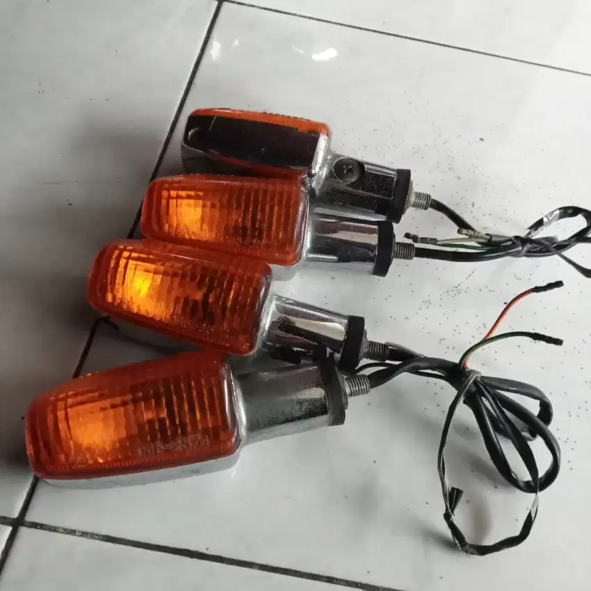 Lampu sein Tiger lama oryginal copotan wutuh