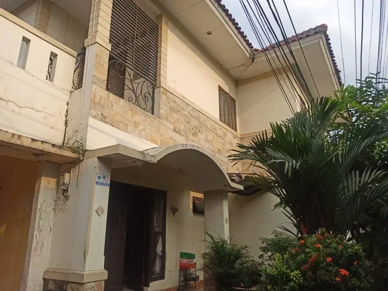 Di jual rumah  di Jl Haji Saidi 1A, Cipete Utara, Jakarta Selatan