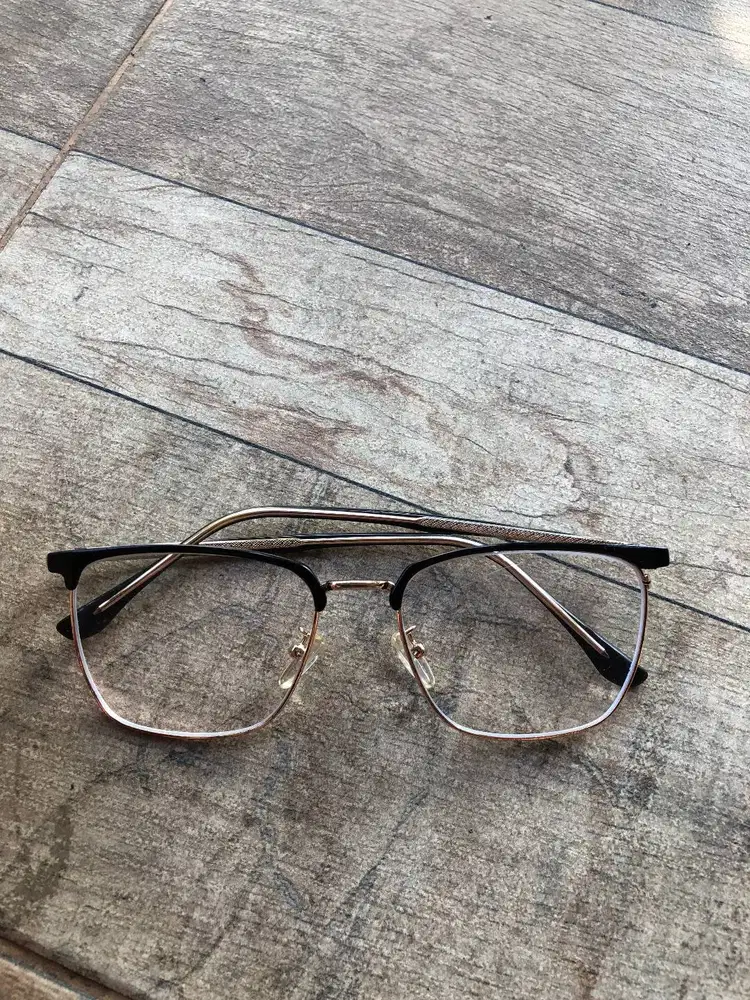 Frame kaca mata baca