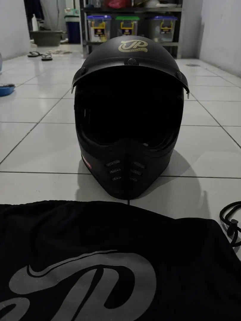 Dijual Helm JP Signature Hitam Doff