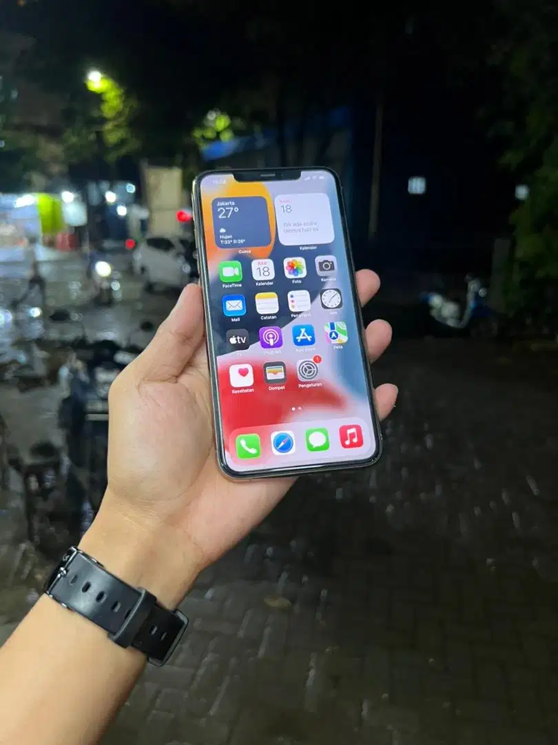 IPHONE 11 PROMAX 64 GB JARINGAN AMAN TERDAFTAR