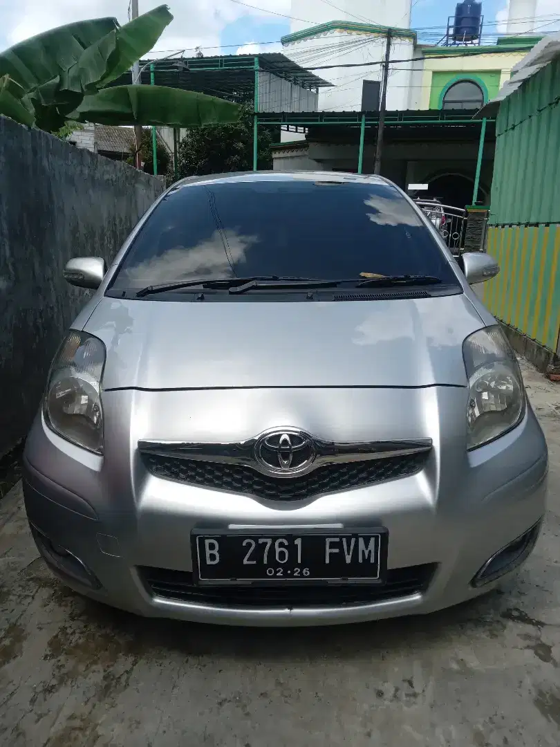 Toyota yaris E 2010