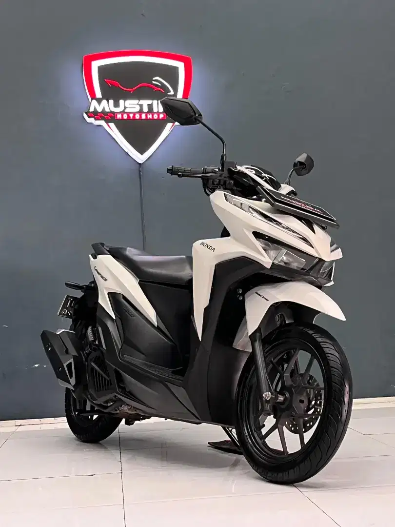 HONDA VARIO 125 TH 2021 MULUS WARNA FAVORIT PUTIH. ODO 13RB AN