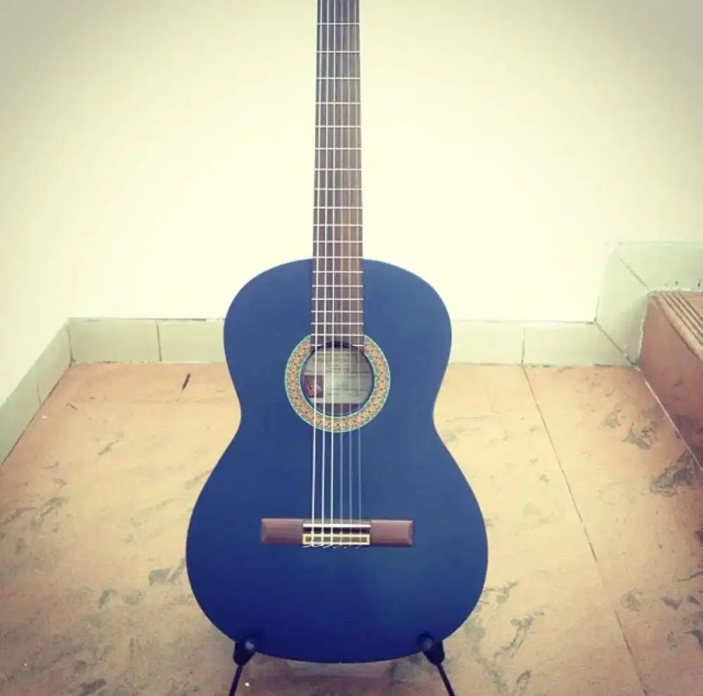 Dijual cepat Gitar klasik series langka merek Manuel Rodrigues tipe C3