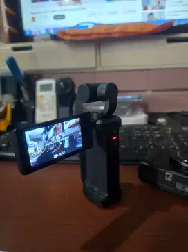 Dijual kamera gimbal MOZA MOIN + bonus